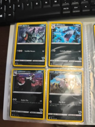 Album Game Boy + 240 cartas