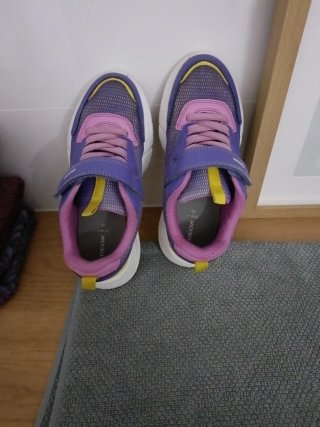 Bambas niña Geox talla 33 seminuevas
