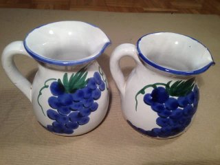Set 3 Caraffe Vino Ceramica Uva Blu Bianco