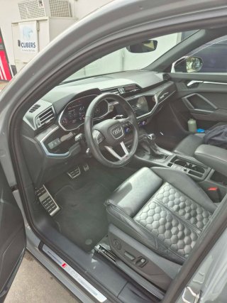 Audi Q3 2021