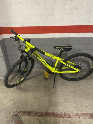 Bicicleta Monty Amarilla