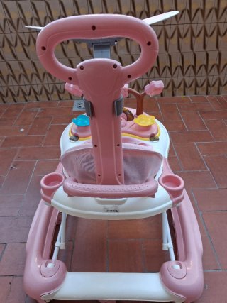 Andador para bebé niña rosa