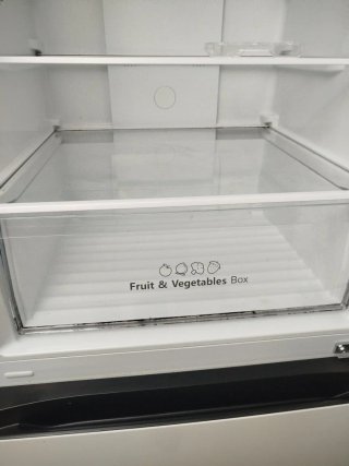 Frigo Hisense, No Frost, 1,80 x 0,60 cm. Año 2020