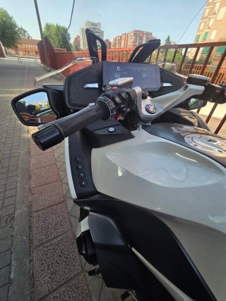 BMW R1250RT Touring Moto