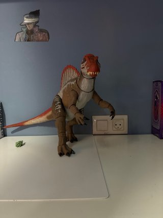 Spinosaurus Hammond Collection con Caja