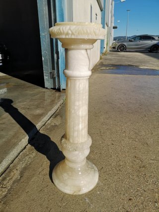 Columna Pedestal de Piedra