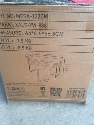 Mesa plegable blanca
