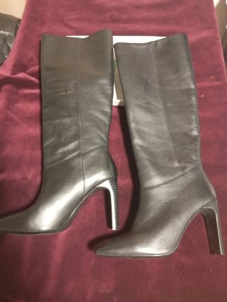 Botas altas piel negras Mango Talla 38