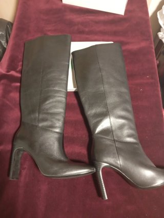Botas altas piel negras Mango Talla 38