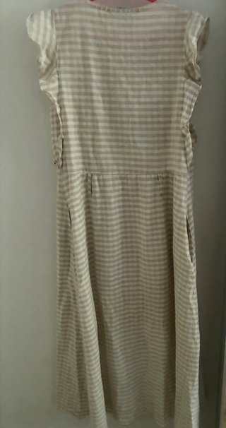 Vestido midi lino Zara beige