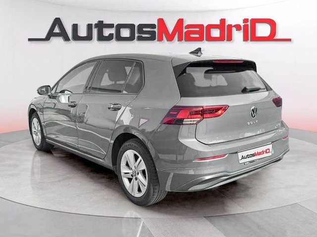 Volkswagen Golf Life 1.0 eTSI 81kW (110CV) DSG
