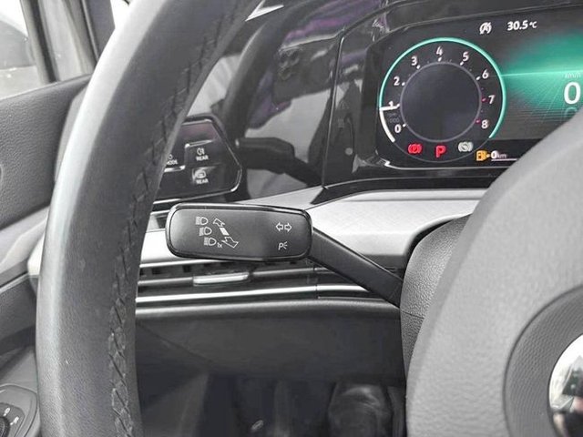 Volkswagen Golf Life 1.0 eTSI 81kW (110CV) DSG