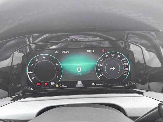 Volkswagen Golf Life 1.0 eTSI 81kW (110CV) DSG