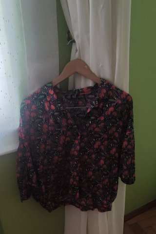 Blusa TRF flores mujer Talla XS