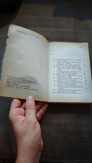 Libro "Los dioses vinieron de las estrellas"