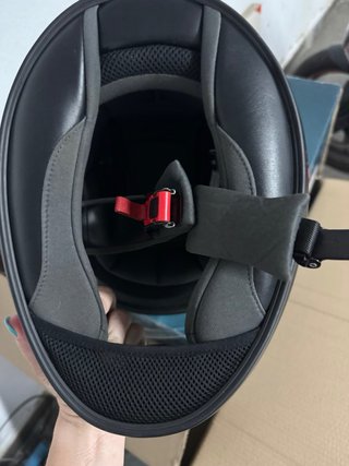 Casco de moto Scorpion negro