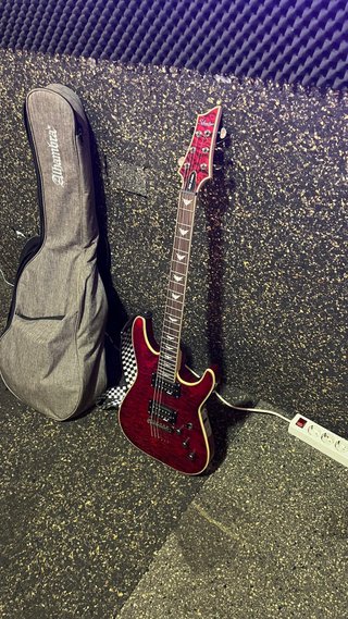 Schecter Omen Extreme 6 Cherry Red
