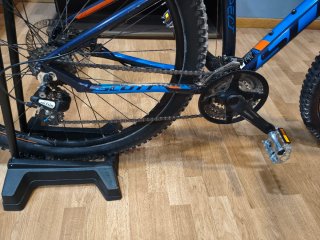 Scott  Aspect 29 Talla S