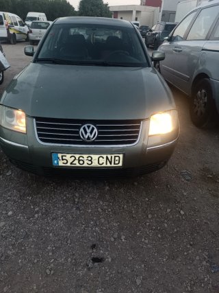 Volkswagen Passat 2003