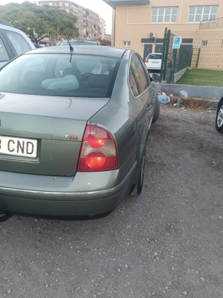 Volkswagen Passat 2003