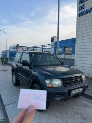Mitsubishi Montero 2000