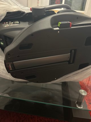 Silla coche bebé negra sin estrenar con isofix