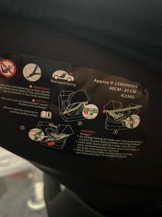 Silla coche bebé negra sin estrenar con isofix