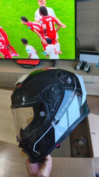 Scorpion Exo-R1 Carbon Air Corpus II