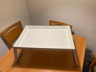KLIPSK Bandeja de cama blanca IKEA