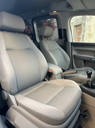 Volkswagen  CADDY LİFE año 2006 1.9TDI 5 velocidad