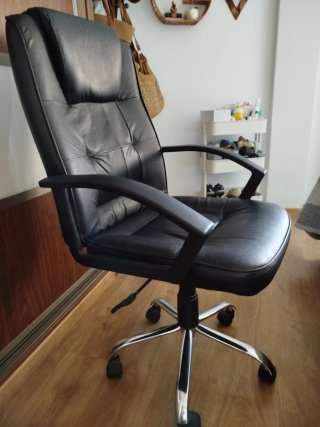 Silla de escritorio giratoria regulable