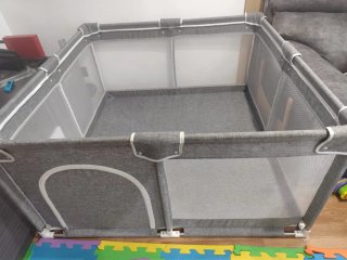 Parque infantil gris 120x120x64