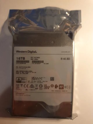 2 x Western Digital 16TB SAS Enterprise HDD warran