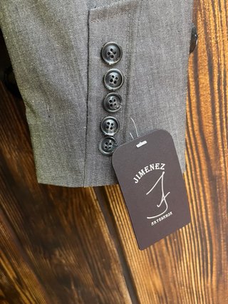 Chaqueta y chaleco traje corto Jimenez gris