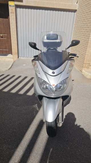 Yamaha Majesty 400