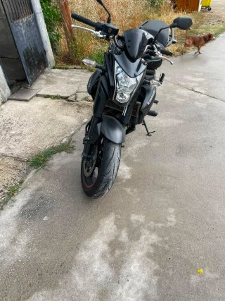 Kawasaki ER6N Negra