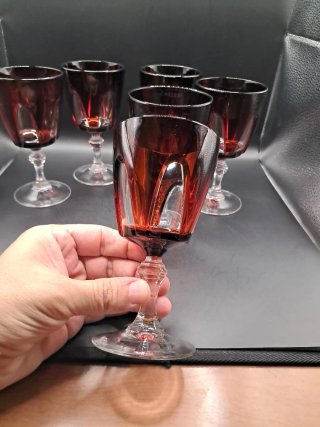 Copas de cristal francesas color rubí