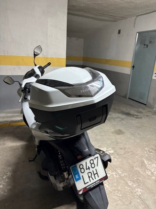 Honda SH 125i Top Box Blanco