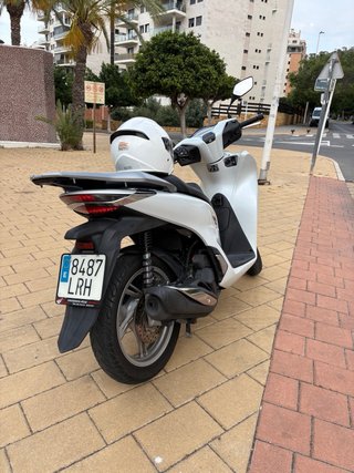 Honda SH 125i Top Box Blanco