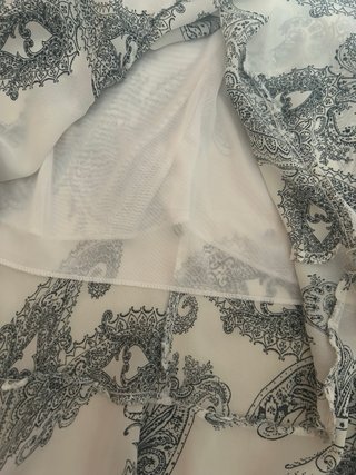 Vestido estampado paisley blanco y negro