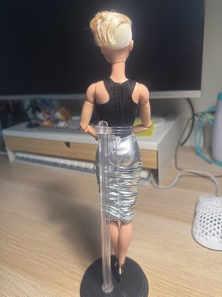 Barbie Signature Looks Modello 8 Mattel