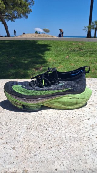 Nike Air Zoom Alphafly NEXT% v1