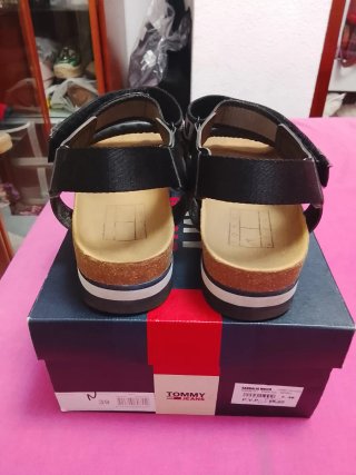 Chanclas Tommy Jeans Mujer Negras Rojas