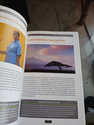 The Digital Photography Book The step-by-step s...