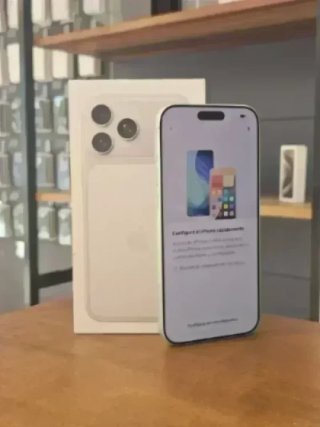 IPHONE 17 PRO MAX 256GB PLATA BATE 100% - 6 CICLOS