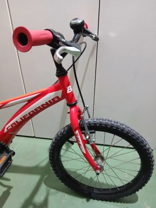 Bicicleta BH California 18 Roja