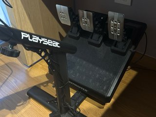 Volante Thrustmaster T248 + Pedales Simracing