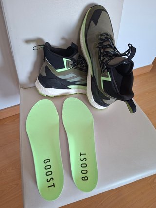 Botas Senderismo Adidas Terrex GORE-TEX. 44 2/3