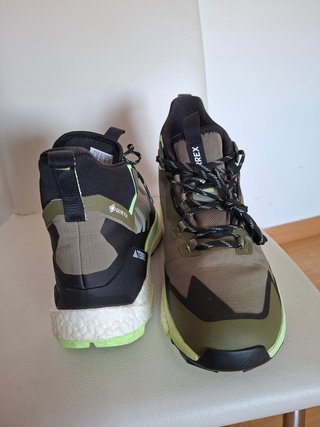 Botas Senderismo Adidas Terrex GORE-TEX. 44 2/3
