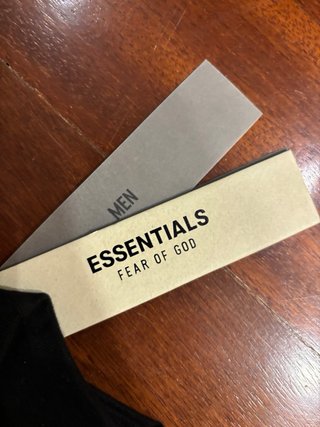 T-shirt Essentials Preta